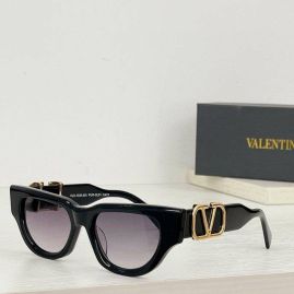 Picture of Valentino Sunglasses _SKUfw46772006fw